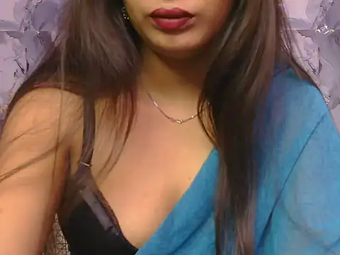 Snapshot of Aayesha-queen chatting on 3, 6, 2026 Aayesha-queen online show from 3, 6, 2026
