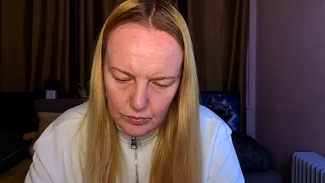 Snapshot of Bella_soulmate chatting on 14, 6, 2026 Bella soulmate online show from 14, 6, 2026