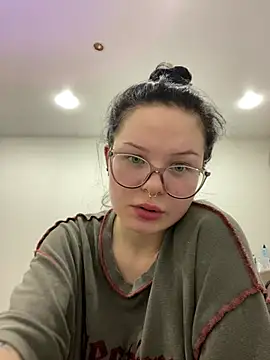 Snapshot of CindyMil chatting on 22, 5, 2026 CindyMil online show from 22, 5, 2026