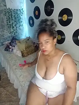Snapshot of medusafox_ chatting on 22, 4, 2026 medusafox online show from 22, 4, 2026