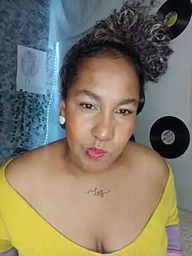 Snapshot of medusafox_ chatting on 29, 4, 2026 medusafox online show from 29, 4, 2026