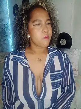 Snapshot of medusafox_ chatting on 15, 5, 2026 medusafox online show from 15, 5, 2026