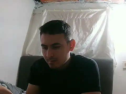 Snapshot of anthony-10 chatting on 1, 3, 2026 anthony-10 online show from 1, 3, 2026