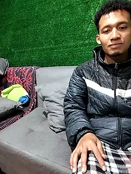 MaskedLatinaX online show from 23, 4, 2026