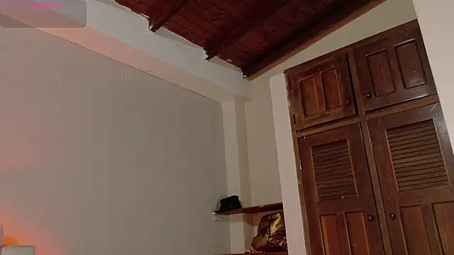 BeckaBlue online show from 6, 4, 2026