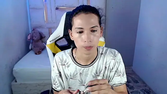 Larry craft online show from 7, 4, 2026