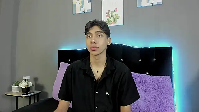 Eros Lux online show from 10, 4, 2026