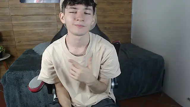 trevor mob online show from 15, 4, 2026