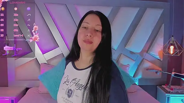 Snapshot of Ashleeyprincess01 chatting on 7, 7, 2026 Ashleeyprincess01 online show from 7, 7, 2026