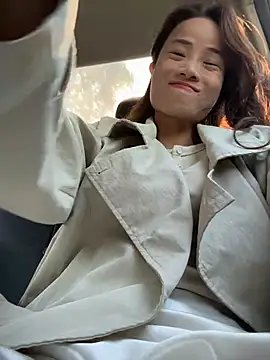 Mia-lp online show from 9, 4, 2026