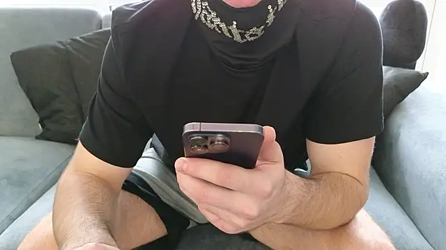 chantatummm online show from 25, 3, 2026