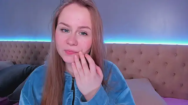 stacy moorex online show from 22, 5, 2026