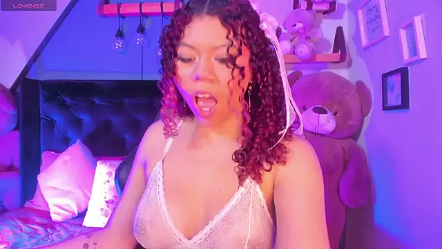 nathasha ebony online show from 25, 3, 2026