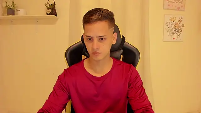 sexy andres01 online show from 24, 6, 2026