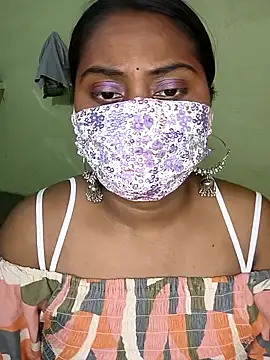 MISS MADHURIBABY online show from 18, 4, 2026