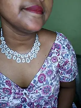 MISS MADHURIBABY online show from 25, 4, 2026