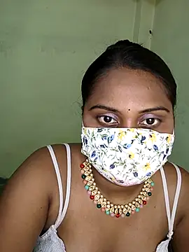 Snapshot of MISS_MADHURIBABY chatting on 8, 6, 2026 MISS MADHURIBABY online show from 8, 6, 2026