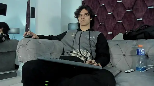 TonyBenedetti online show from 21, 3, 2026