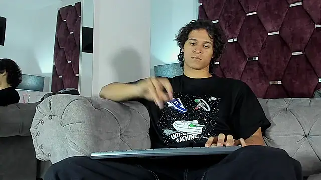 TonyBenedetti online show from 16, 4, 2026