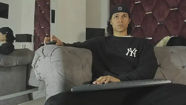 Snapshot of TonyBenedetti chatting on 22, 5, 2026 TonyBenedetti online show from 22, 5, 2026