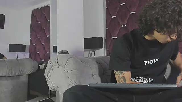 Snapshot of TonyBenedetti chatting on 28, 5, 2026 TonyBenedetti online show from 28, 5, 2026