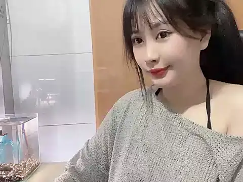 Sunny2868 online show from 10, 3, 2026