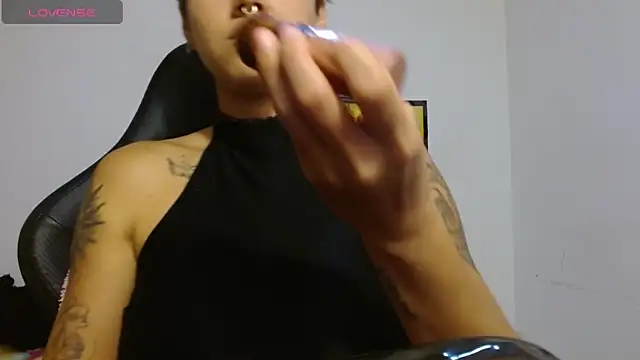 Divinejewel69 online show from 30, 3, 2026