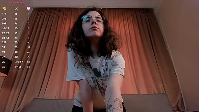 MuiEagan online show from 12, 4, 2026