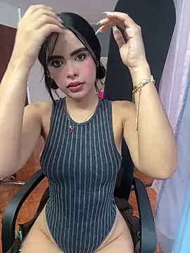 kitty rousse01 online show from 3, 6, 2026