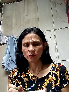 yuliitza4 online show from 29, 3, 2026