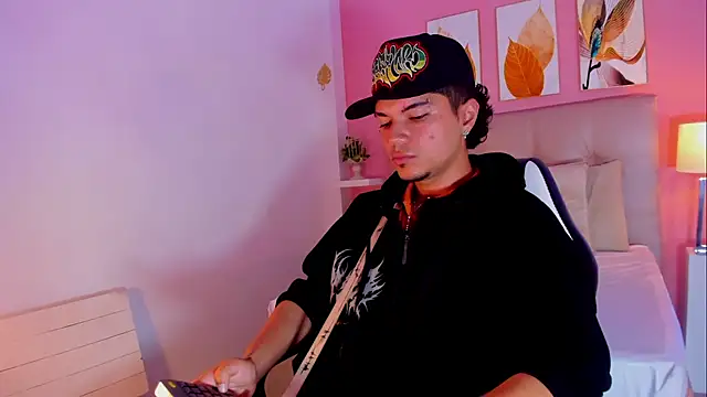 Snapshot of Briian__ chatting on 11, 6, 2026 Briian online show from 11, 6, 2026