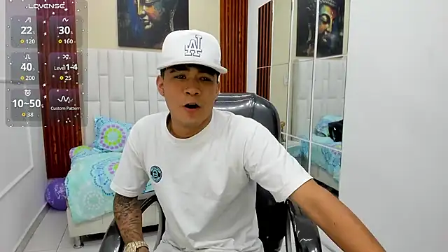 Snapshot of Thiago_collinss chatting on 29, 7, 2026 Thiago collinss online show from 29, 7, 2026
