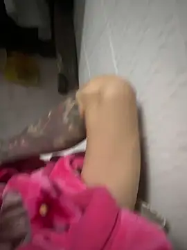 Snapshot of yuici79 chatting on 4, 3, 2026 yuici79 online show from 4, 3, 2026