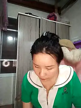 Ivy Trix2 online show from 29, 3, 2026