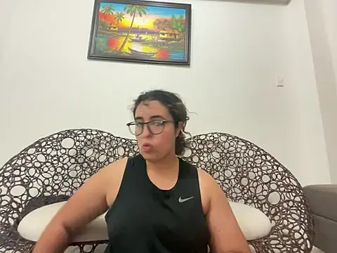 yassiestar online show from 23, 4, 2026