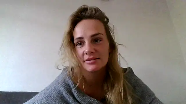 Snapshot of Lisanne30 chatting on 25, 2, 2026 Lisanne30 online show from 25, 2, 2026