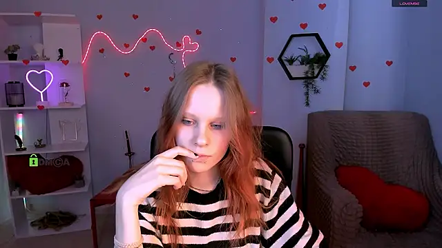 cassandra nik online show from 27, 3, 2026
