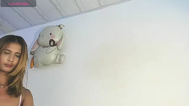 Angela Garciaa online show from 1, 4, 2026