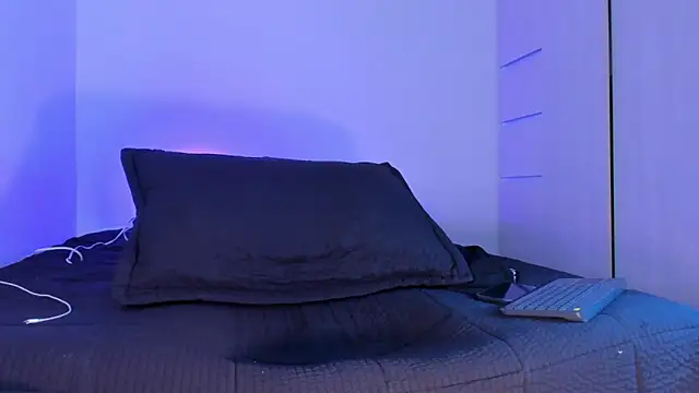 THADEO KING2 online show from 16, 4, 2026