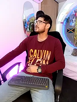 ritzabeth daniel online show from 16, 4, 2026