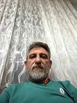 Snapshot of arelll34 chatting on 2, 3, 2026 arelll34 online show from 2, 3, 2026