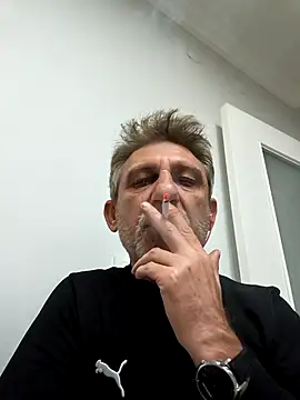 arelll34 online show from 25, 4, 2026