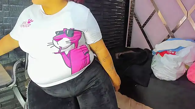 ScarlettSexRx online show from 15, 4, 2026