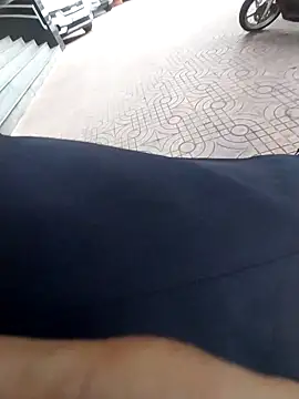 CanhMaxx1109 online show from 17, 4, 2026