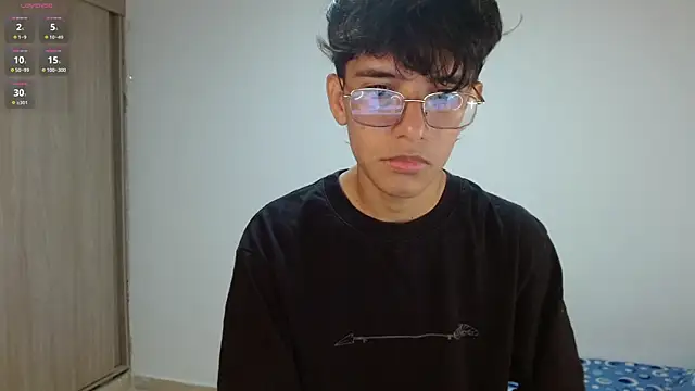 Snapshot of noah_millerx chatting on 27, 5, 2026 noah millerx online show from 27, 5, 2026
