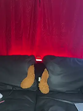 DarianaVelour online show from 9, 4, 2026