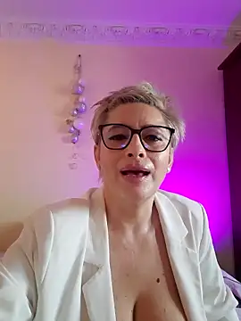 Snapshot of LunaBlaise chatting on 12, 3, 2026 LunaBlaise online show from 12, 3, 2026