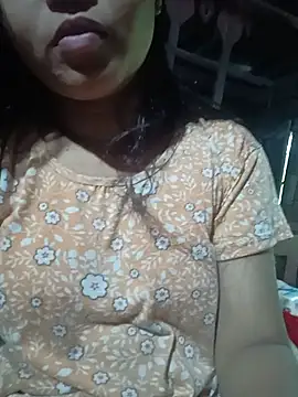Snapshot of SumonaMoni chatting on 19, 6, 2026 SumonaMoni online show from 19, 6, 2026