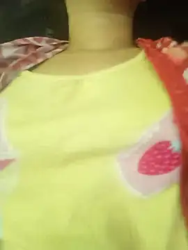 Snapshot of SumonaMoni chatting on 23, 6, 2026 SumonaMoni online show from 23, 6, 2026