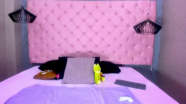 SARA HORNY- online show from 6, 3, 2026